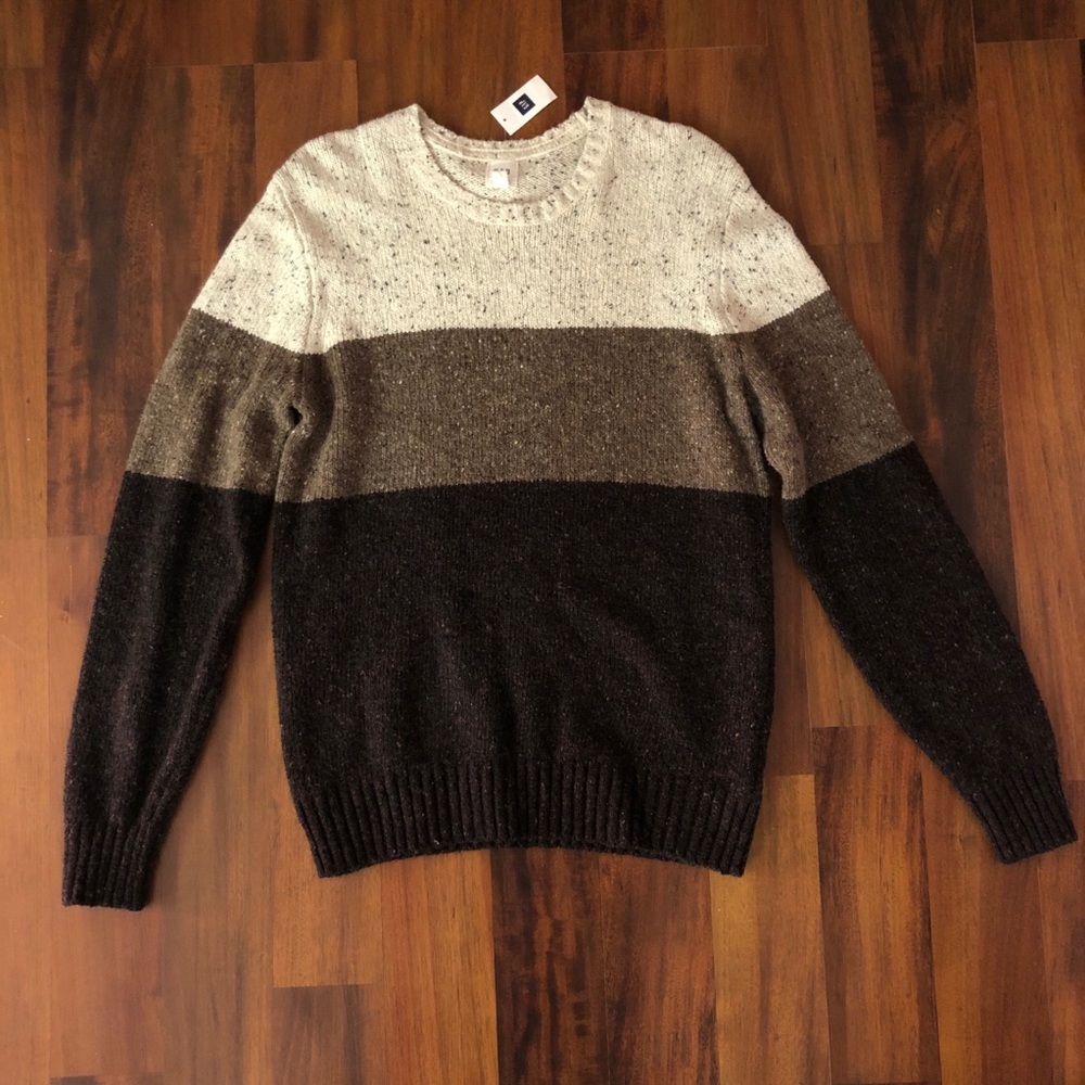 Gap colorblock sweater